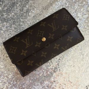 Louis Vuitton Sarah Wallet 100% authentic
